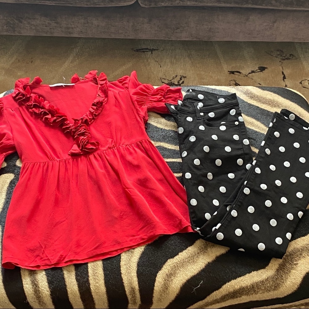 Diane Von FURSTENBERG red silk ruffle top small